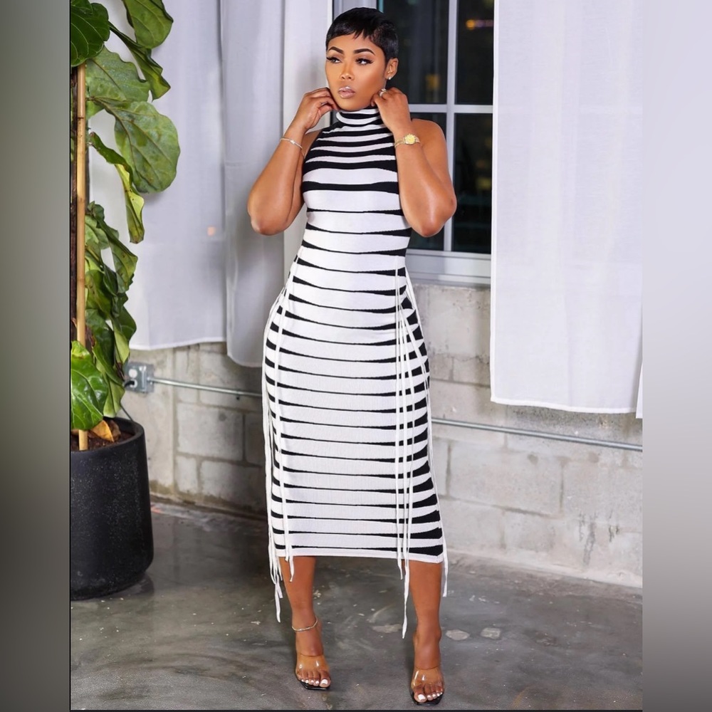 Black and white, maxi printed dress